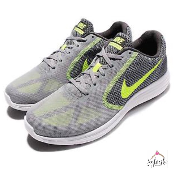 nike revolution 3 mens